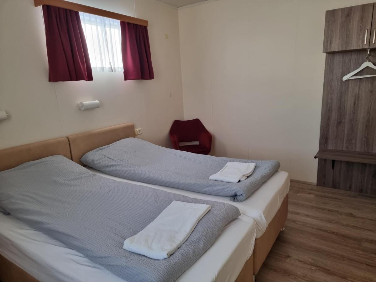 Litla-Hof Guesthouse Экстерьер фото